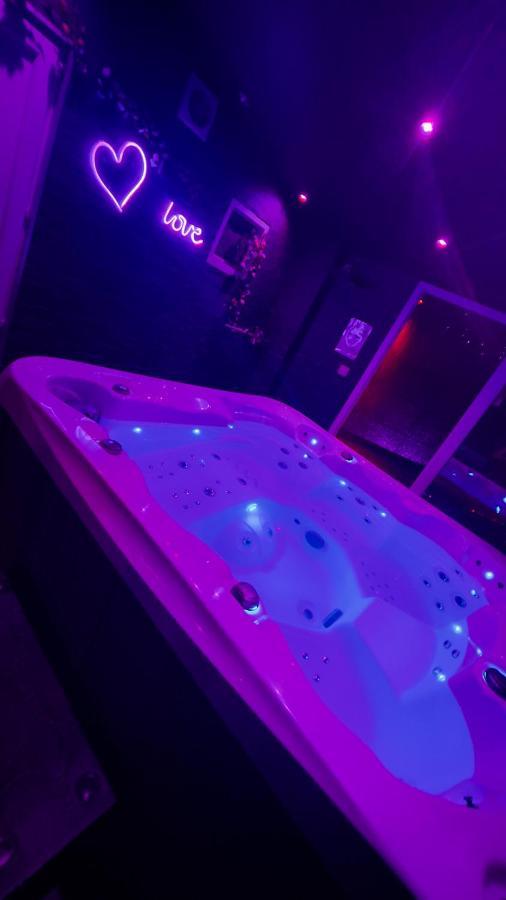 Appart Avec Jacuzzi, Et Terrasse Marseille Eksteriør bilde
