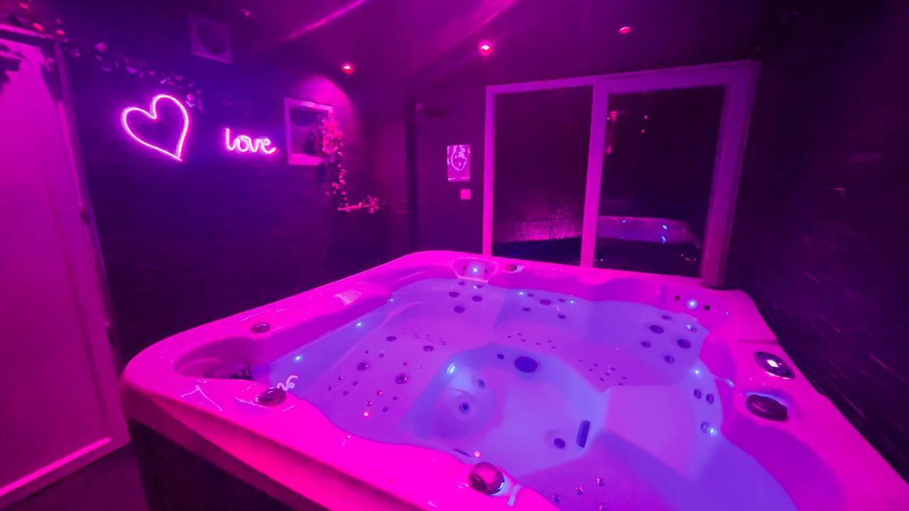 Appart Avec Jacuzzi, Et Terrasse Marseille Eksteriør bilde